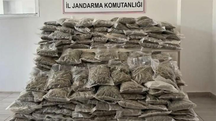 Bakan Yerlikaya açıkladı! 18 ilde uyuşturucu operasyonu: 1 ton 521 kilo…
