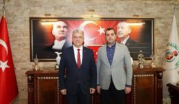 Mustafa Örgüt’ten Reyhanlı Belediyesi’ne Ziyaret