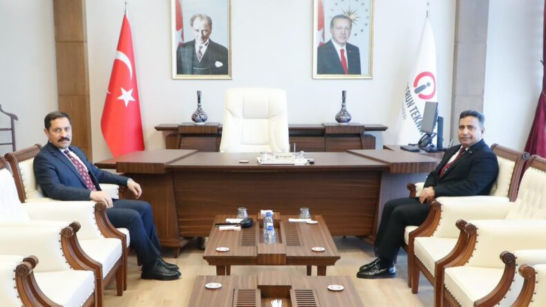 VALİ MASATLI’DAN, REKTÖR DURUEL’E HAYIRLI OLSUN ZİYARETİ