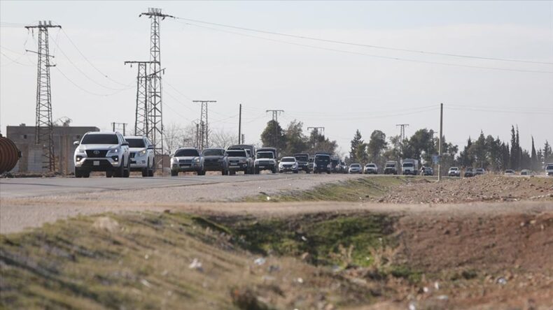 ABD Heyeti, Suriye’de YPG/SDG’nin İşgali Altındaki Deyr Hafir’i Ziyaret Etti