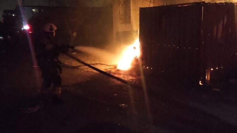 Arsuz’da Müstakil Evde Yangın Çıktı