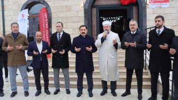 Hatay’da Yeniden İnşa Edilen Gazze Şehitleri Camisi İbadete Açıldı