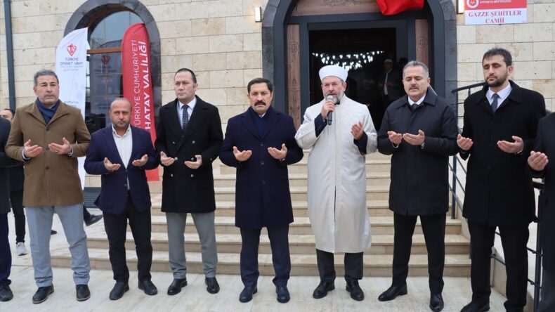 Hatay’da Yeniden İnşa Edilen Gazze Şehitleri Camisi İbadete Açıldı