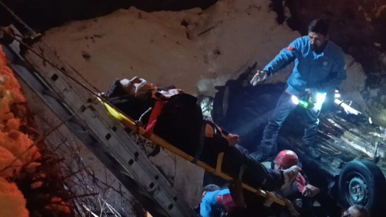 Kahramanmaraş’ta Otomobil Köprüden Uçtu: 1’i Ağır 4 Yaralı