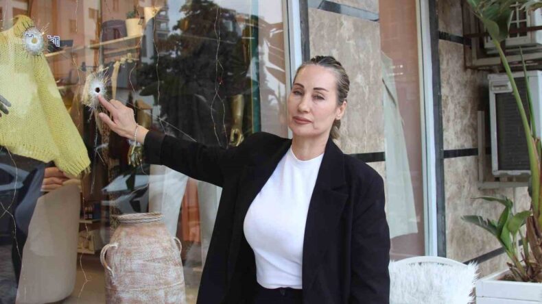 Kapalı Mağazaya Kurşun Yağdırdılar: Esnaf Kadın Korku İçinde