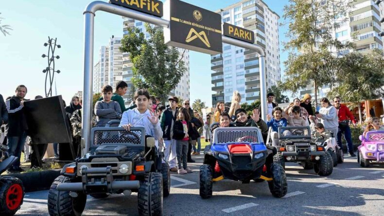 Mersin’deki Trafik Parkı Çocukların Akınına Uğradı