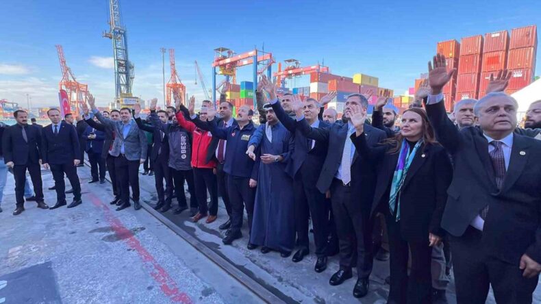 Mersin’den Sudan’a 6. İyilik Gemisi Uğurlandı