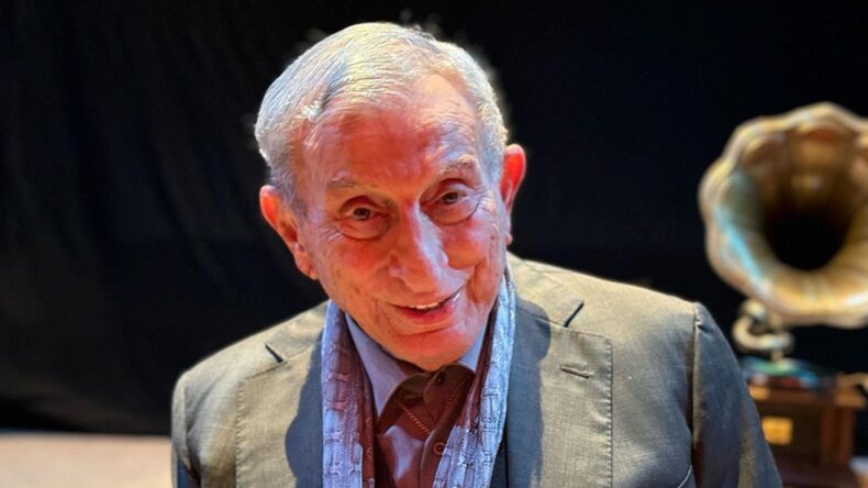 Sanatçı Haldun Dormen Hayatını Kaybetti