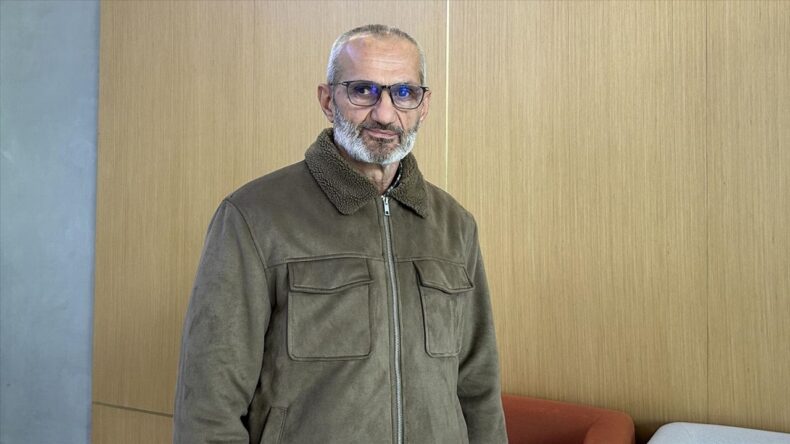 Seyyar Kütüphanecinin Değiştirdiği Hayat: Ümit Sezer’in İlham Veren Hikayesi