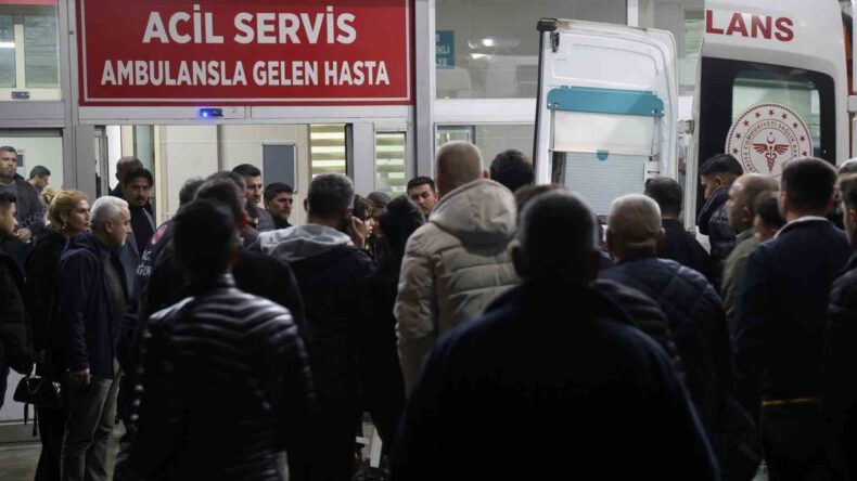 Tekel Bayisinde Bıçaklı Kavga: 1 Ölü, 1 Yaralı