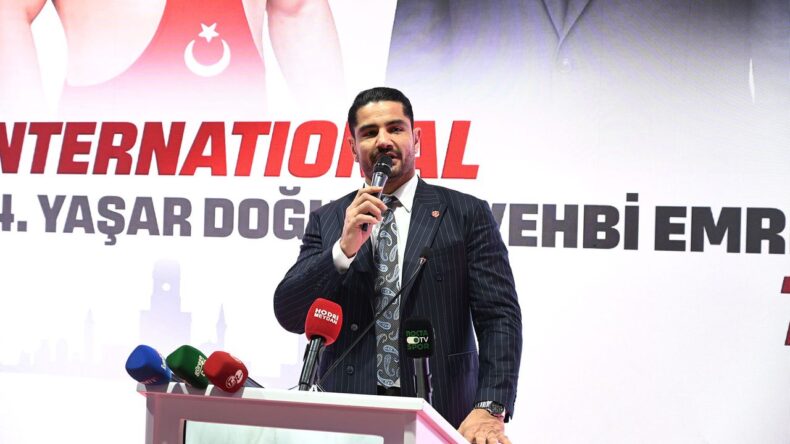 Uluslararası Yaşar Doğu, Vehbi Emre ve Hamit Kaplan Güreş Turnuvası Antalya’da Başladı