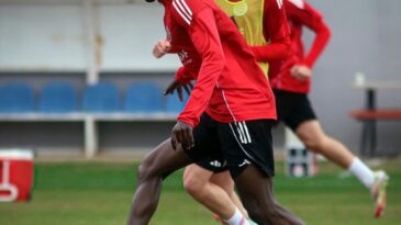 Antalyaspor, Iğdır FK Maçına Hazırlıklarını Sürdürüyor