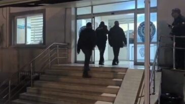 Adana’da Kesinleşmiş Hapis Cezasıyla Aranan 3 Hükümlü Yakalandı