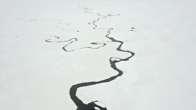 Ağrı’da Karla Kaplı Menderesler Havadan Görüntülendi