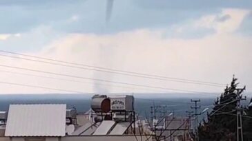 Akdeniz’de Oluşan Hortum Kamerada Görüntülendi