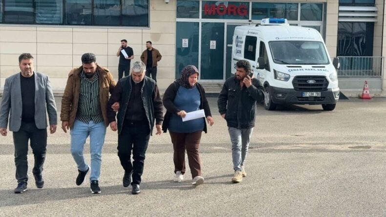 Antalya’da Konteyner Yangında Hayatını Kaybeden 6 Kişinin Cenazesi Yakınlarına Teslim Edildi