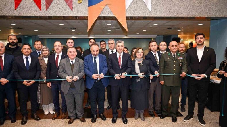 Antalya’nın Fethinin 819. Yıl Dönümü Coşkuyla Kutlandı