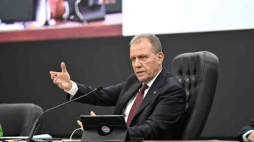 Başkan Seçer: ‘Yetki bizde olsa evsel katı atık bedelinin 1 TL’sini dahi tahsil etmeyiz’