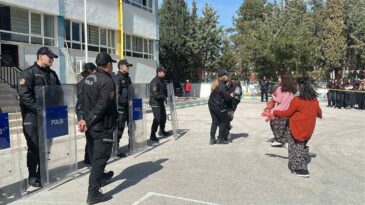 Burdur’da Gerçeğini Aratmayan Deprem Tatbikatı Gerçekleştirildi