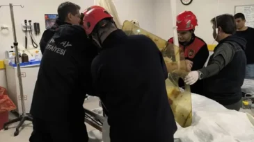 Hatay’da Can Pazarı: Fabrika İşçisinin Göğsüne Demir Saplandı