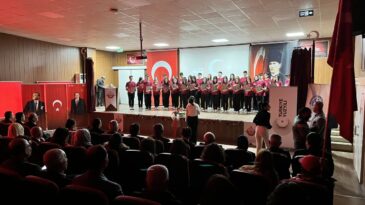 Kadirli’de Çiftçilere Ayçiçeği Tohumu Dağıtıldı