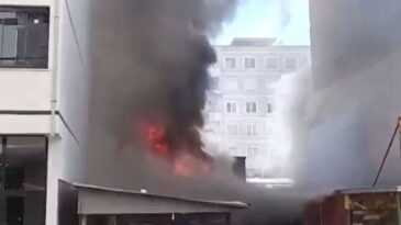 Kahramanmaraş’ta Manavda Yangın: İtfaiye Hızla Müdahale Etti