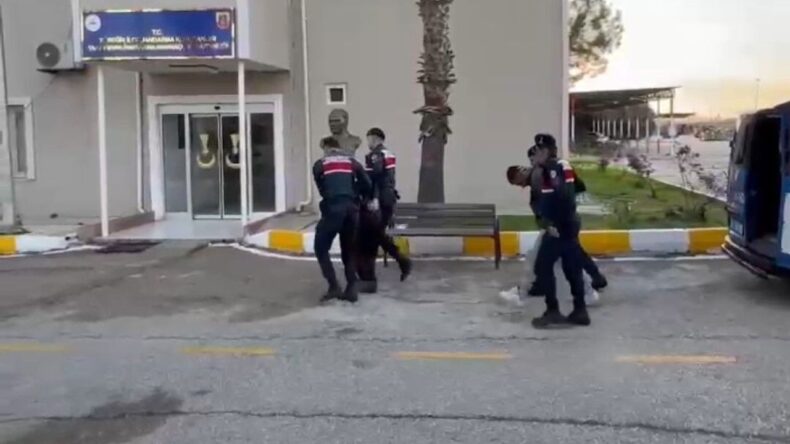 Kur’an-ı Kerim’lere Zarar Veren İki Kişi Tutuklandı