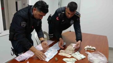 Mersin’de Dilencilerin Üzerinden 24 Bin 577 TL Çıktı