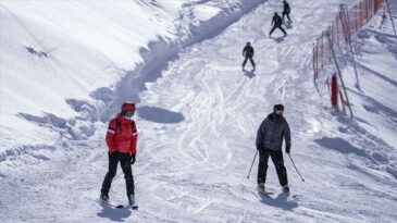 Palandöken’de Kar Kalınlığı 3 Metreye Yaklaştı