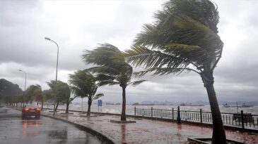 Hatay İçin Fırtına Alarmı: Hatay Valiliği Uyardı