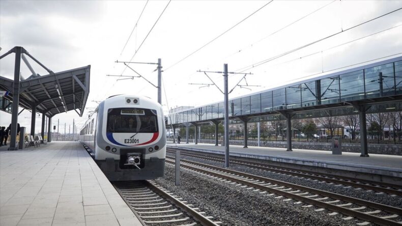 Hatay’da Başkentray’ın 8 Yılda 140 Milyon Yolcu Hizmet Verdiği Açıklandı