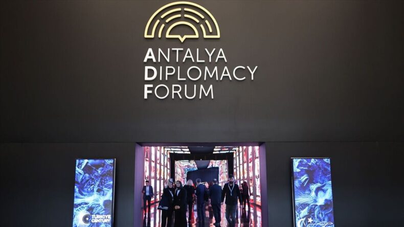 Dünya Liderleri Antalya’da Bir Araya Gelecek