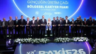 Batı Akdeniz Kariyer ve İstihdam Fuarı kapılarını açtı