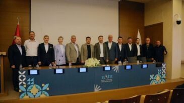 Batı Akdeniz İhracatçılar Birliği’nde Devir Teslim Töreni Yapıldı