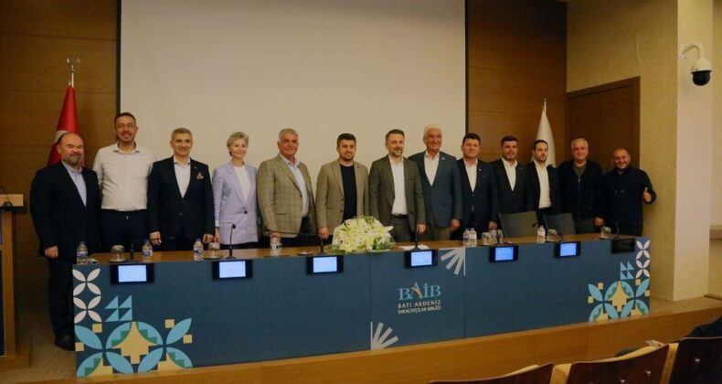 Batı Akdeniz İhracatçılar Birliği’nde Devir Teslim Töreni Yapıldı