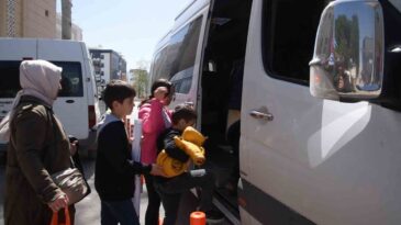 Osmaniye Belediyesi Genç Araştırmacılara Destek Verdi