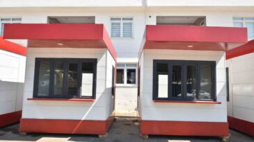 Kepez’e Modern Ekmek Bufeleri