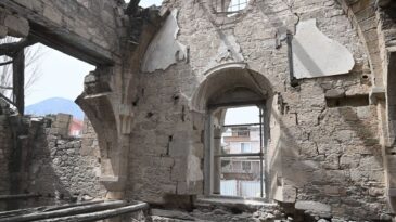 Isparta’da tarihi Aya Yorgi Kilisesi’nde restorasyon çalışmaları başladı