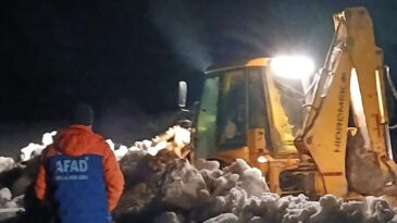 Isparta’da Yaylada Mahsur Kalan 2 Kişi Kurtarıldı