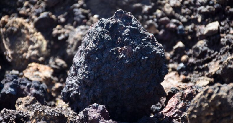 Arz Şokları Nadir Toprak Elementlerini Yeni Petrol Konumuna Taşıdı