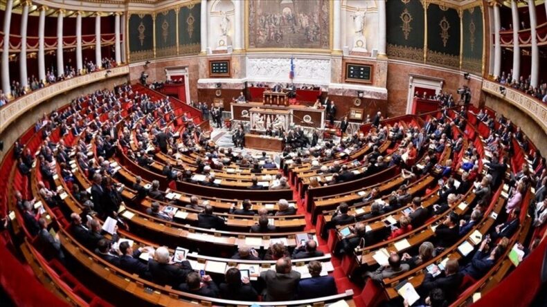 Fransa’da İsrail’i Eleştiren Tasarı Geri Çekildi