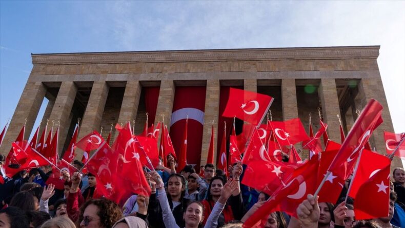 23 Nisan Ulusal Egemenlik ve Çocuk Bayramı’nın Tarihçesi