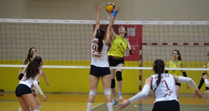 Kadınlar Bölgesel Lig Voleybol Final Müsabakaları Osmaniye’de Başladı
