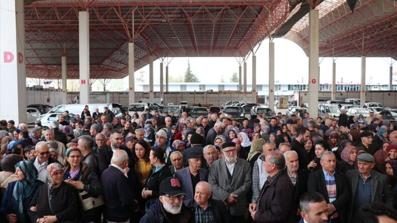Burdur’da Hacı Adayları Kutsal Topraklara Uğurlandı