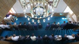 Depremde Yıkılan Caminin Yerine Yenisi İnşa Edildi