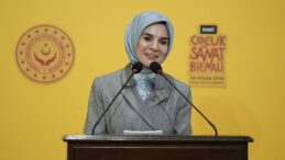 Emine Erdoğan, Rami Çocuk ve Sanat Bienali’nin açılışına katıldı