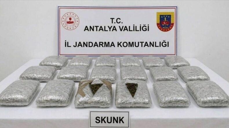 Antalya’da 30 Kilogram Uyuşturucu Ele Geçirildi