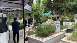 Boğazına çilek kaçan minik Mustafa Mersin’de toprağa verildi