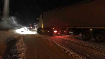 Antalya’nın Alacabel Bölgesinde Kar Yağışı Başladı