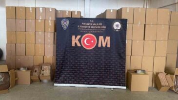 Antalya’da 5,6 Milyon Kaçak Makaron Ele Geçirildi